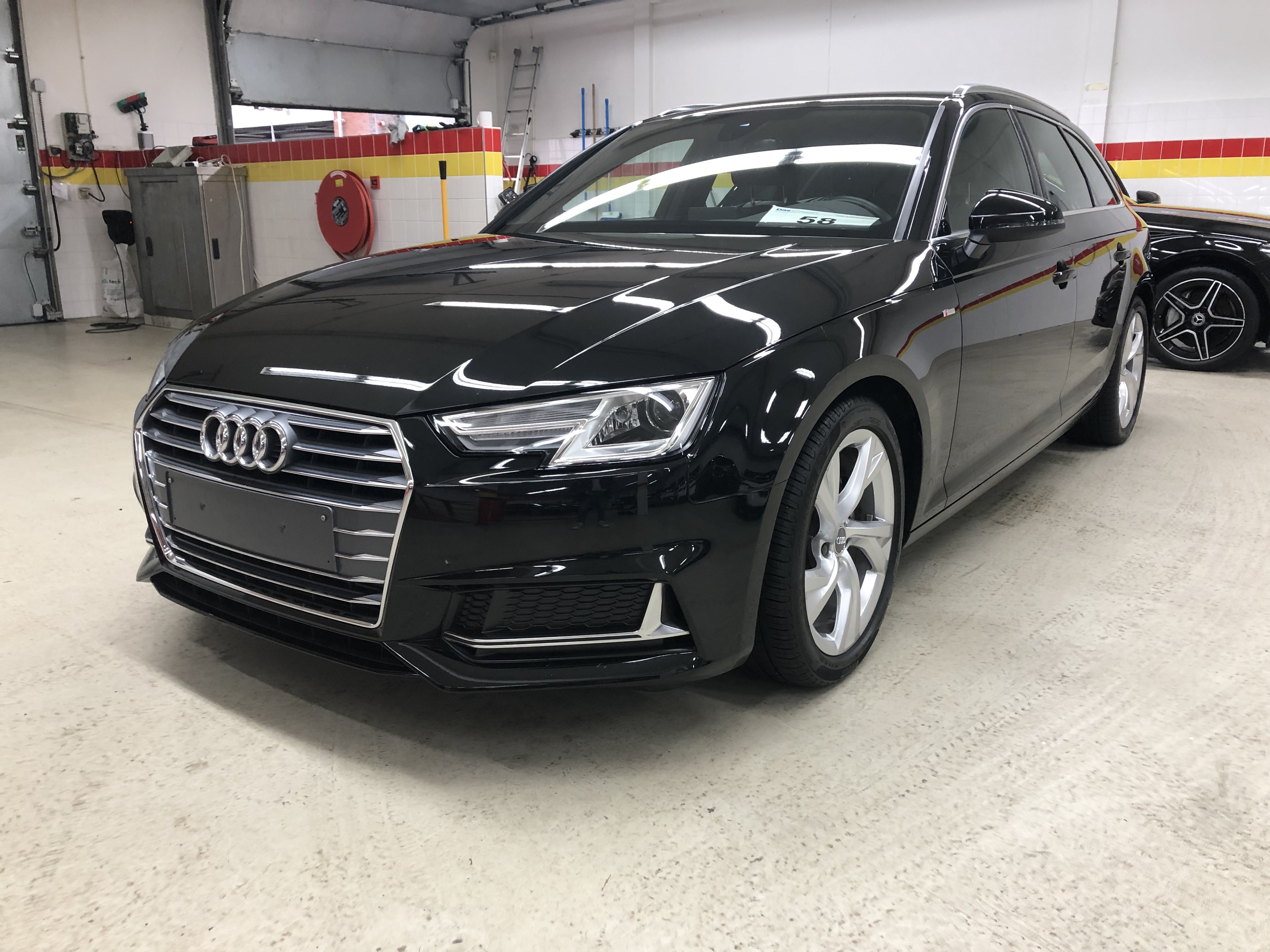 Audi A4 Avant sport 35 TFSI 