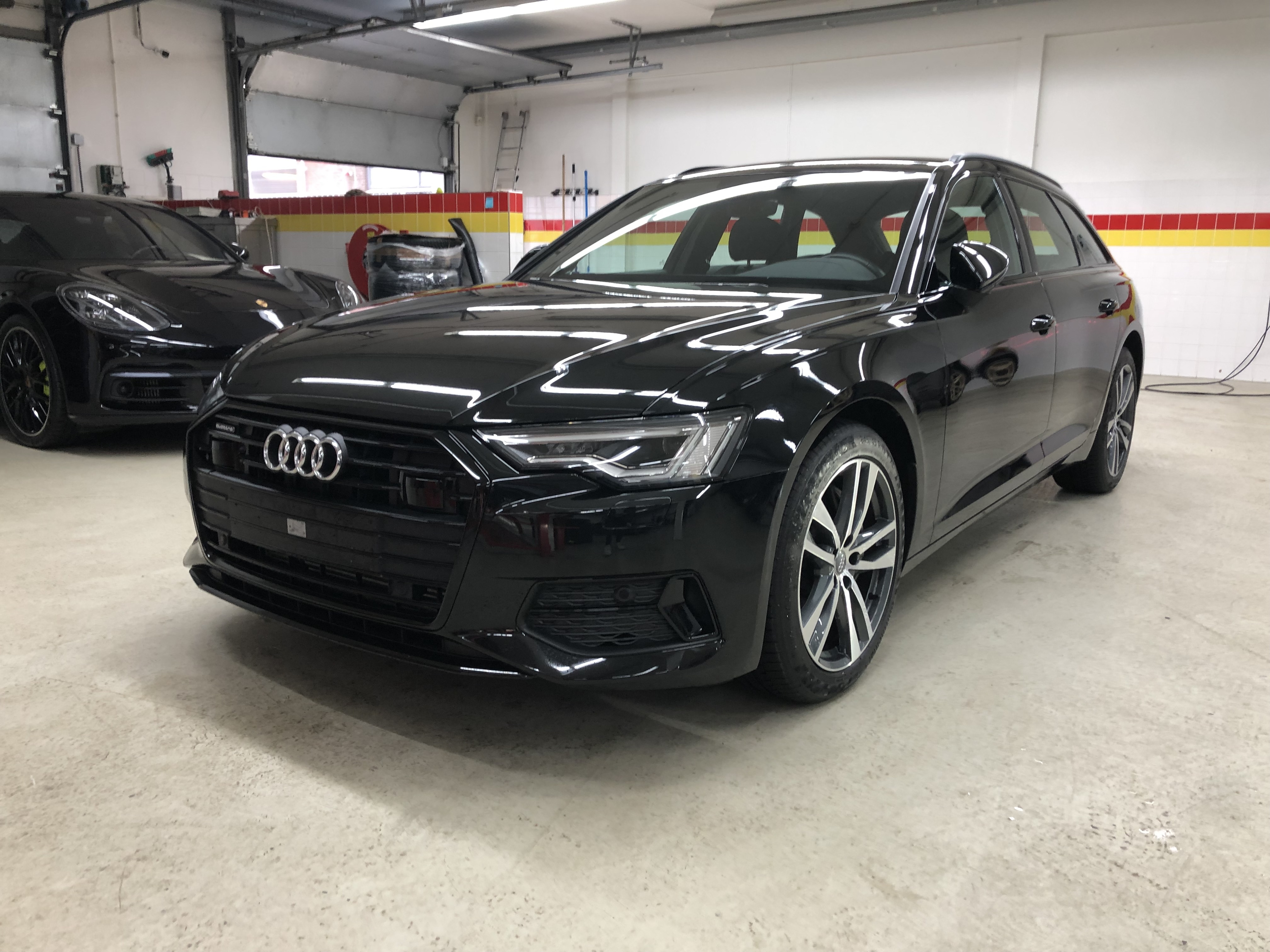 Audi A6 Avant  TDI quattro 