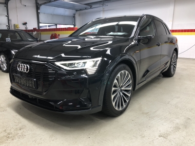 Audi e-tron 55 quattro 