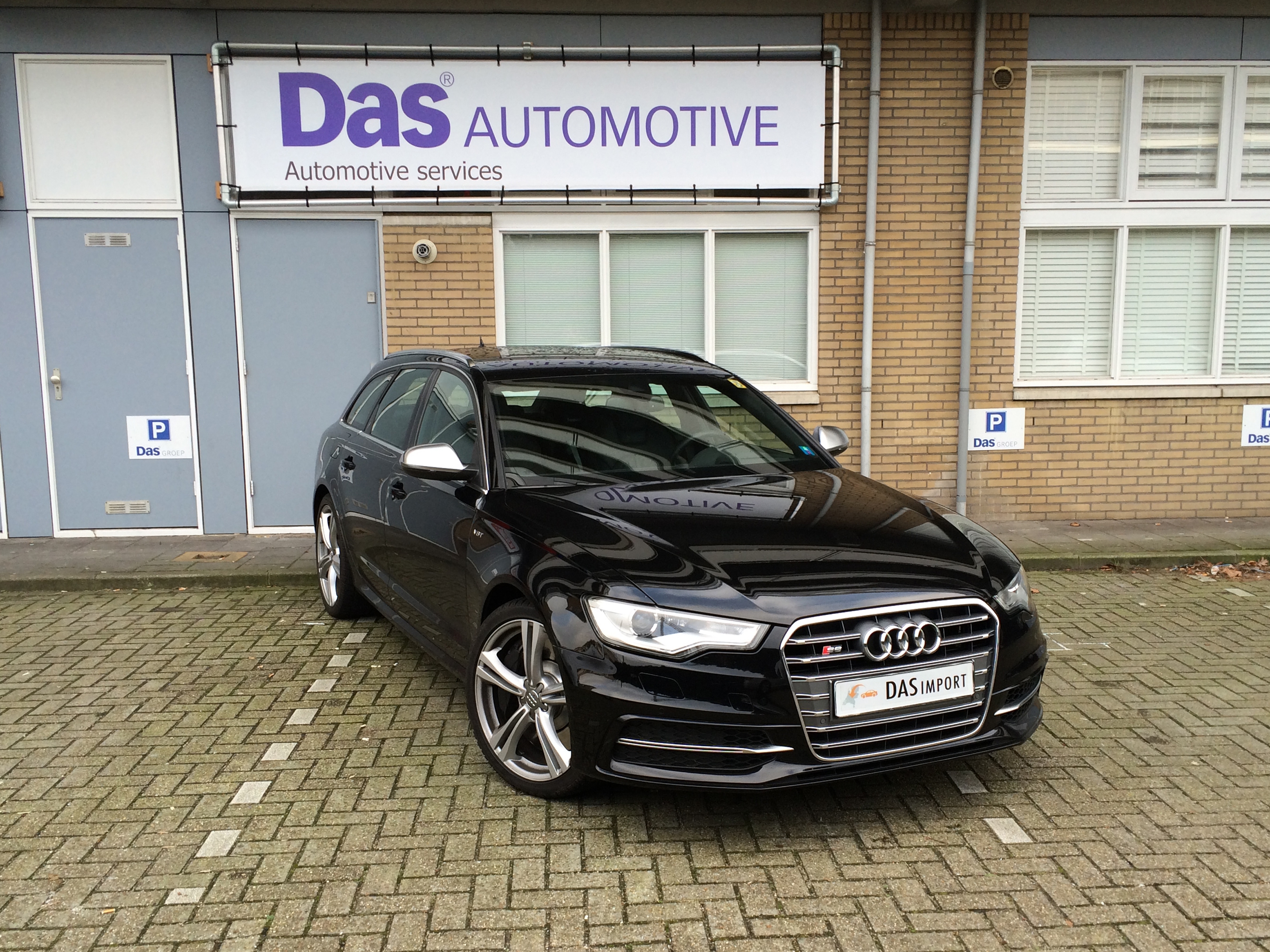Audi S6 Avant (C7) 4.0 TFSI quattro 