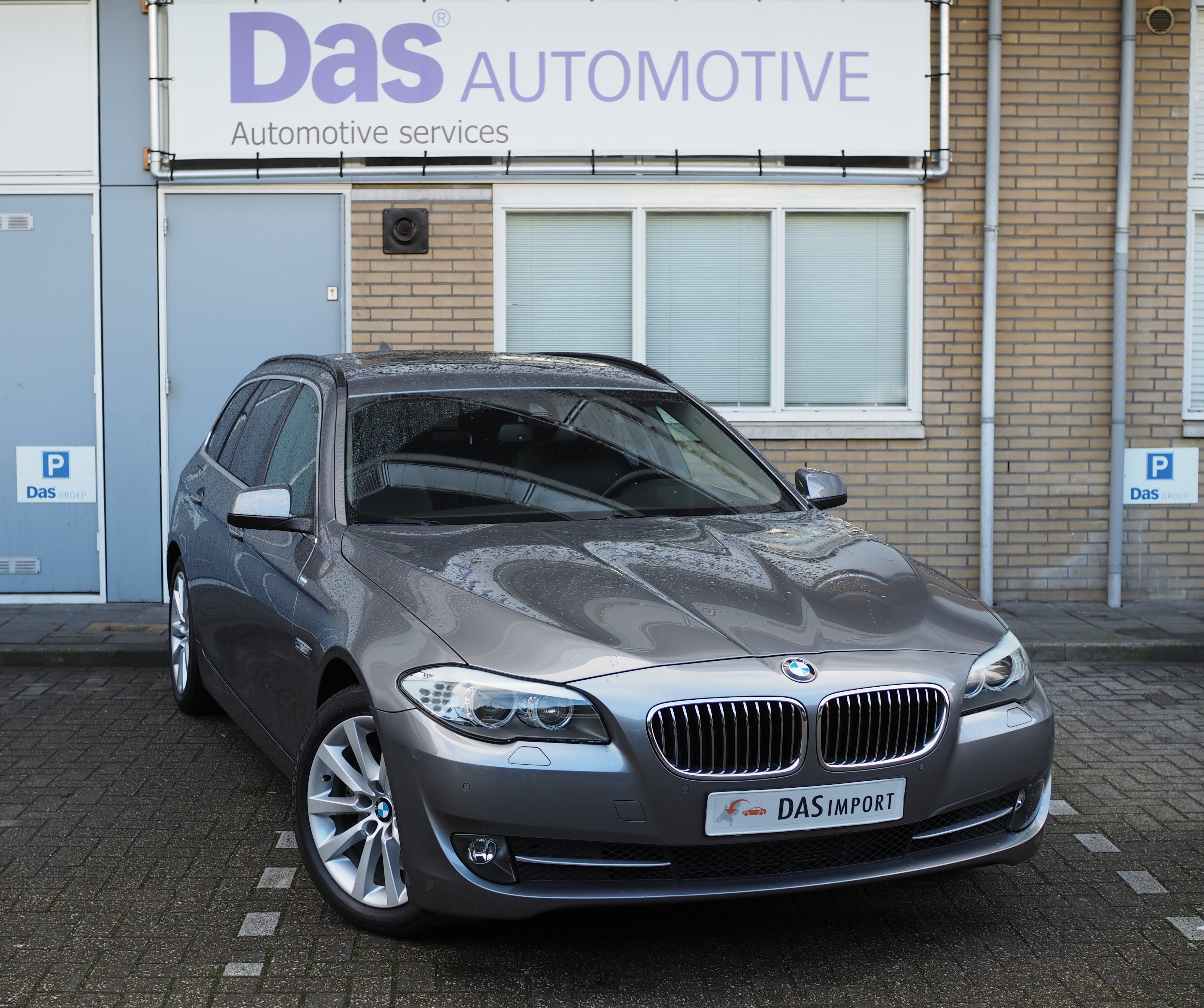 BMW 3-serie 318i Touring 