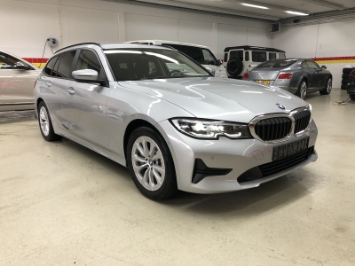 BMW 330e Touring 