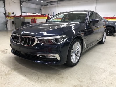 BMW 530e iPerformance Limousine 