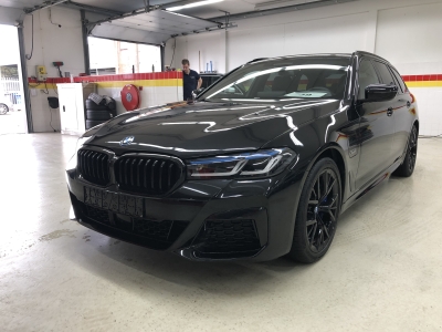 BMW 530e xDrive Touring