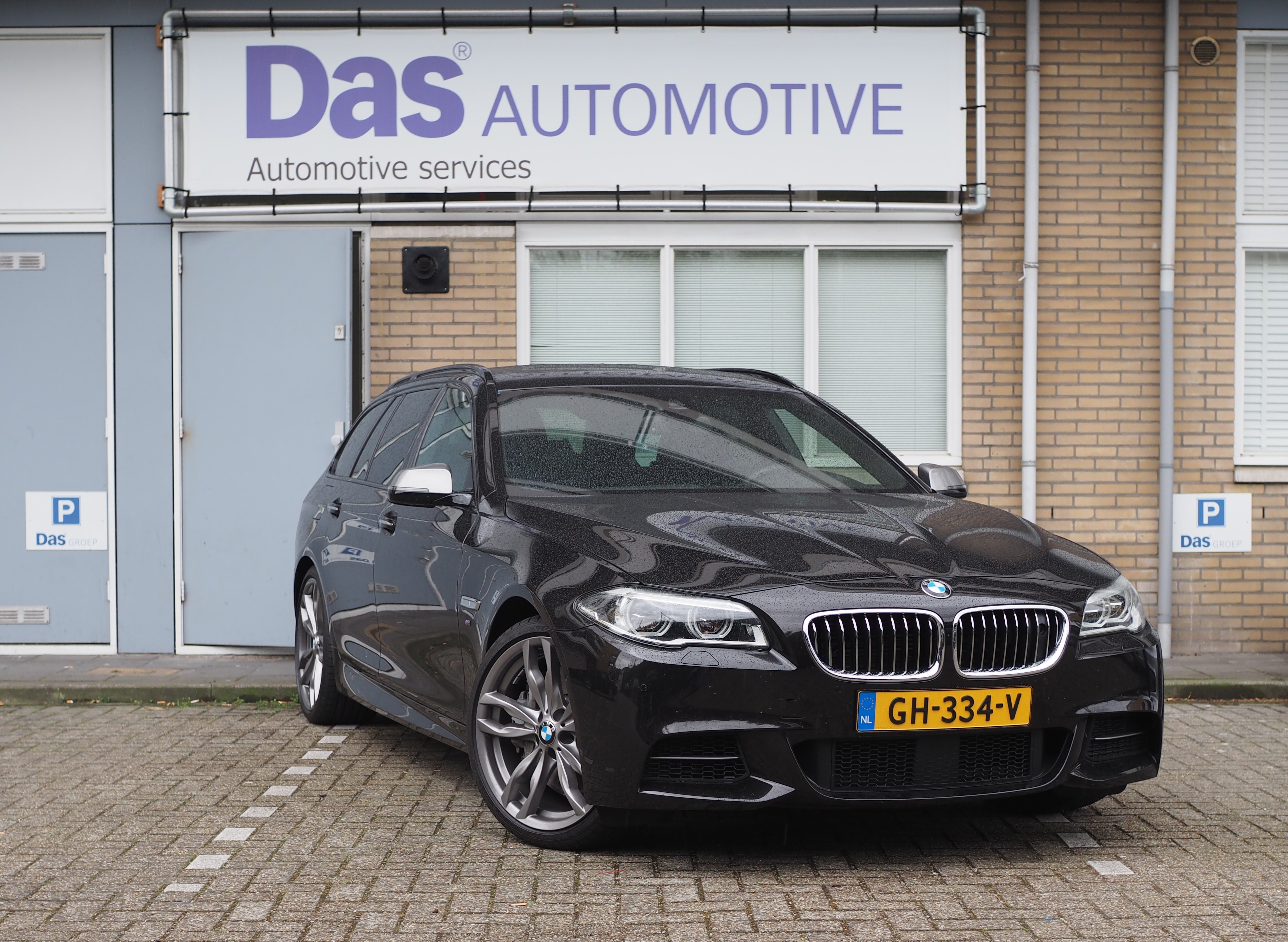 BMW M550d Touring xDrive