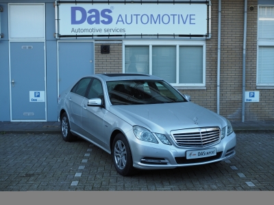 Mercedes-Benz E250 BlueEfficiency Limousine