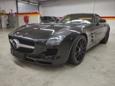 Mercedes-Benz SLS AMG Roadster