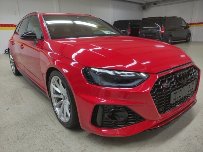 Audi RS4 Avant 