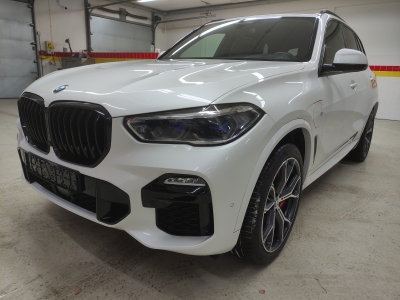 BMW X5 xDrive45e