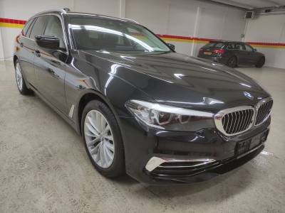 BMW 520i Touring Luxury Line