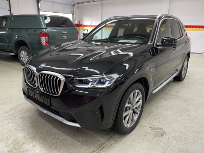 BMW X3 xDrive30e