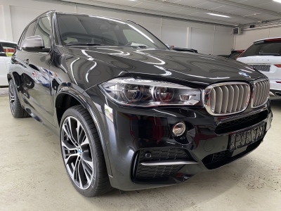 BMW X5 M50d