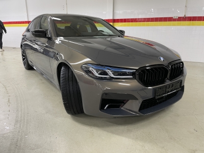 BMW M5 Limousine