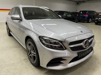 Mercedes-Benz C220d