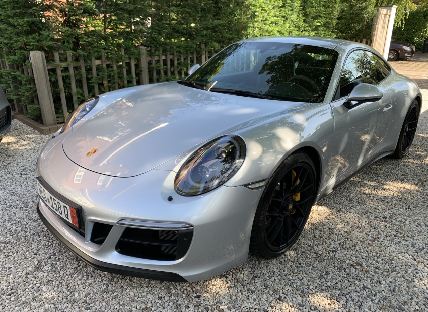 Porsche 911 Carrera 4 GTS uit Duitsland importeren