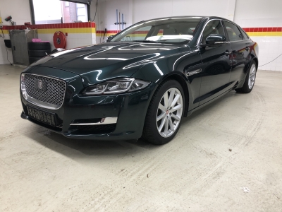 Jaguar XJ 3.0 V6 AWD Langversion Premium Luxury