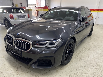 BMW 530i xDrive Touring 