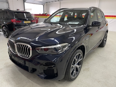 BMW X5 xDrive45e