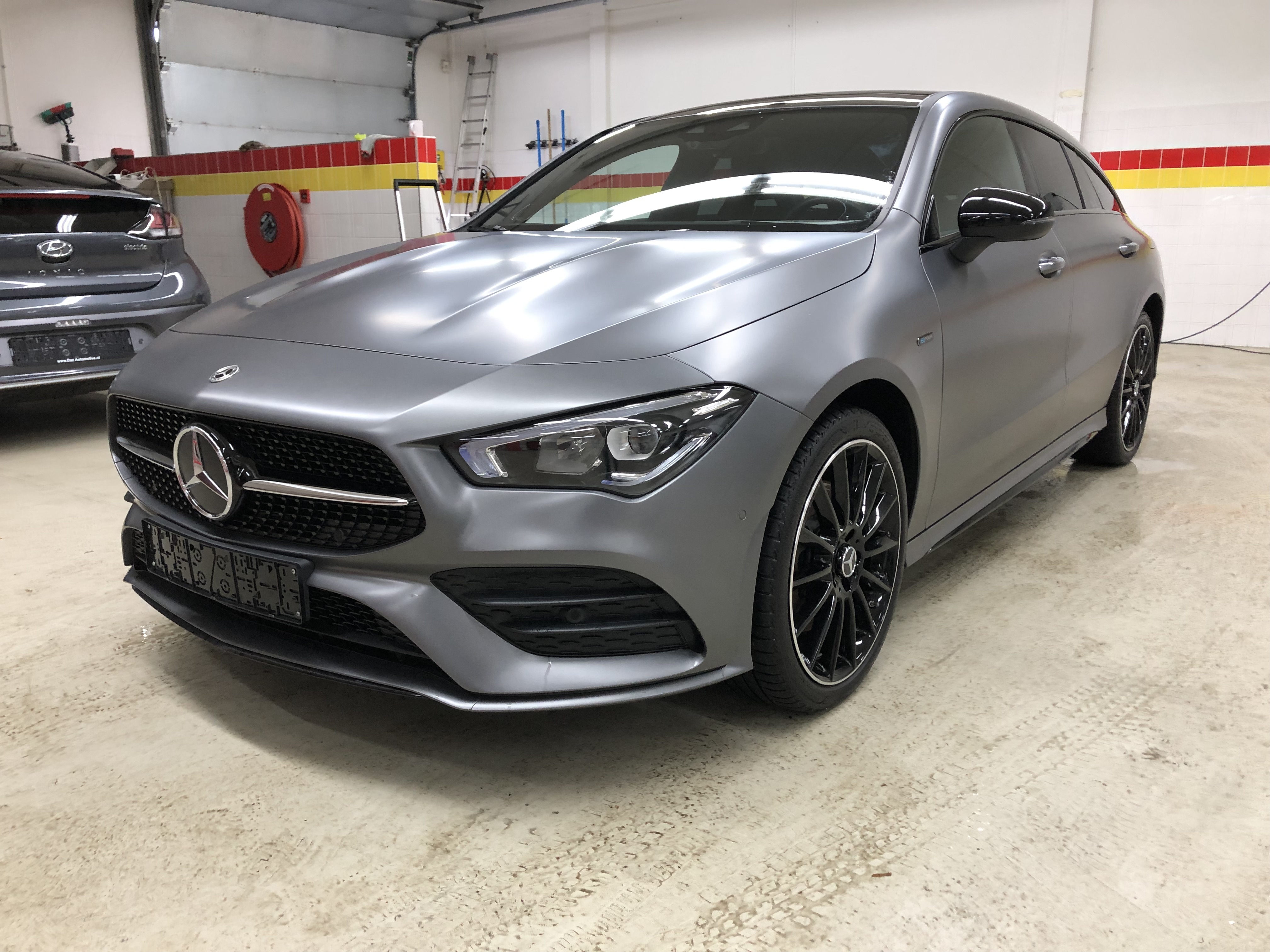 Mercedes-Benz CLA 250e Shooting Brake