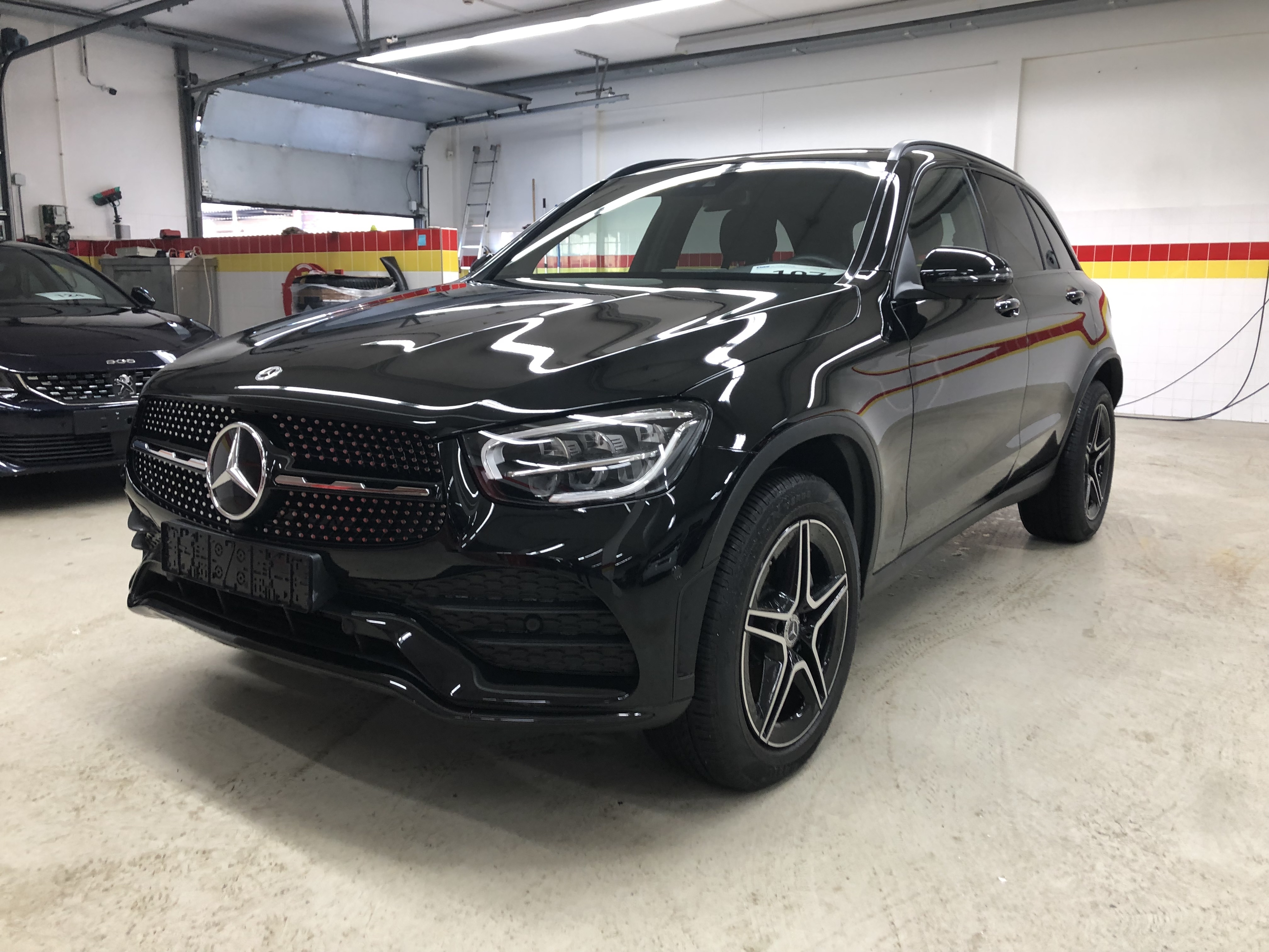 Mercedes-Benz GLC 300e 4MATIC