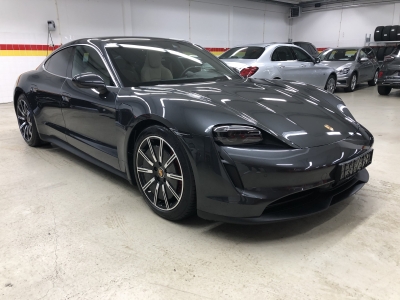 Porsche Taycan 4S