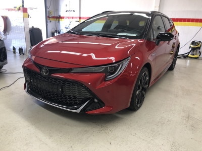 Toyota Corolla 2.0 Hybrid Touring 