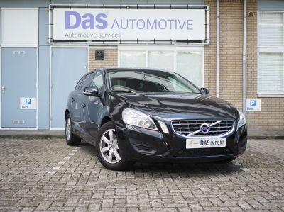 Volvo V60 T3 Kinetic