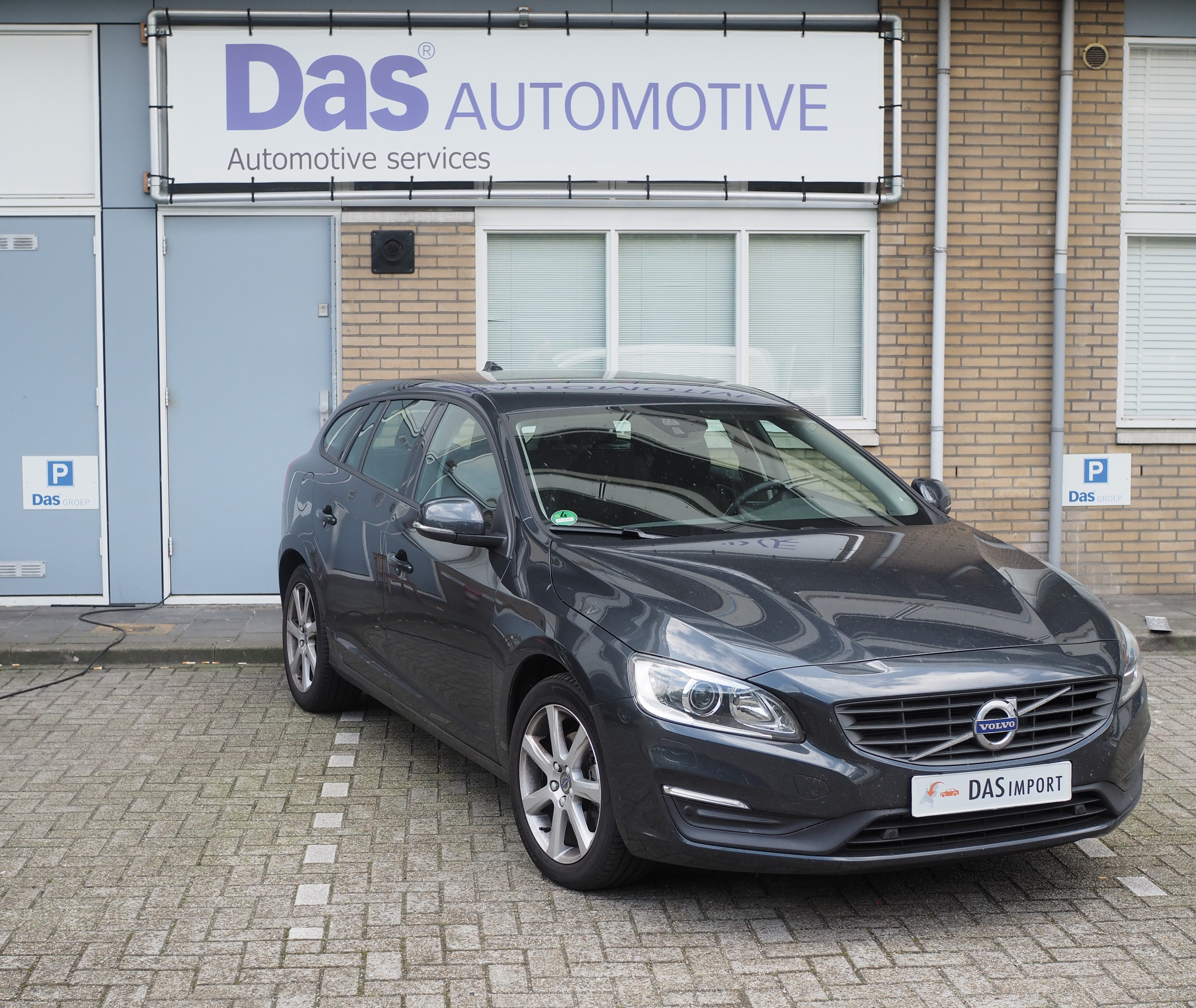 Volvo V60 D3 Business Momentum
